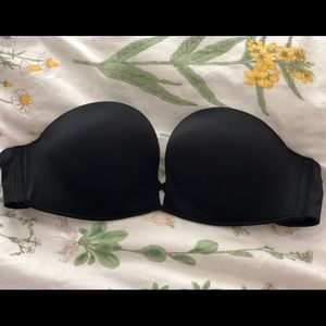 Victoria Secret Bombshell Push Up Strapless Bra